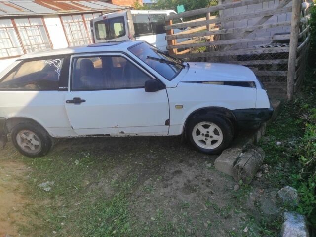 Белый ВАЗ 2108, объемом двигателя 0 л и пробегом 70 тыс. км за 450 $, фото 2 на Automoto.ua