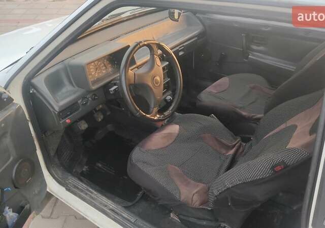 Білий ВАЗ 2108, об'ємом двигуна 1.1 л та пробігом 89 тис. км за 700 $, фото 4 на Automoto.ua