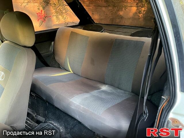 Белый ВАЗ 2108, объемом двигателя 1.5 л и пробегом 368 тыс. км за 799 $, фото 6 на Automoto.ua