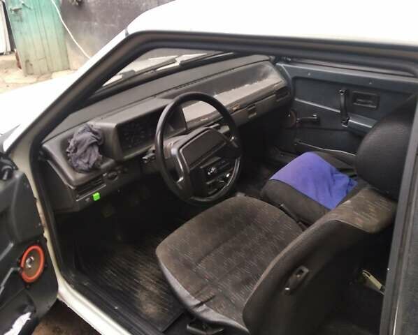Білий ВАЗ 2108, об'ємом двигуна 1.1 л та пробігом 70 тис. км за 1000 $, фото 1 на Automoto.ua