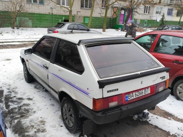 Белый ВАЗ 2108, объемом двигателя 0 л и пробегом 50 тыс. км за 1100 $, фото 1 на Automoto.ua