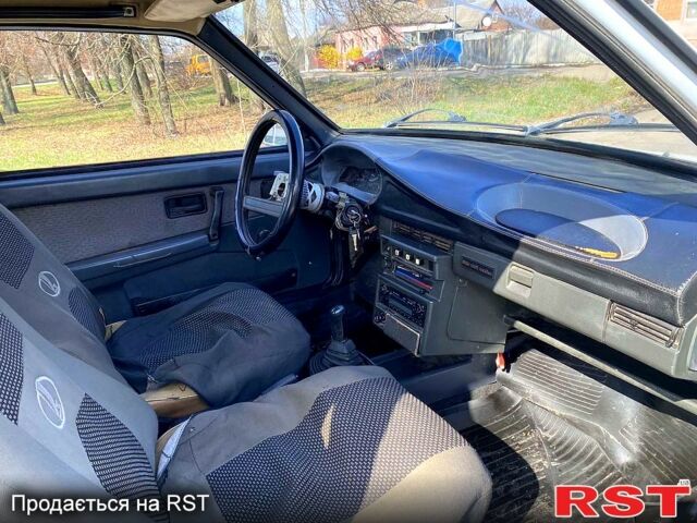 Белый ВАЗ 2108, объемом двигателя 15 л и пробегом 225 тыс. км за 1000 $, фото 12 на Automoto.ua