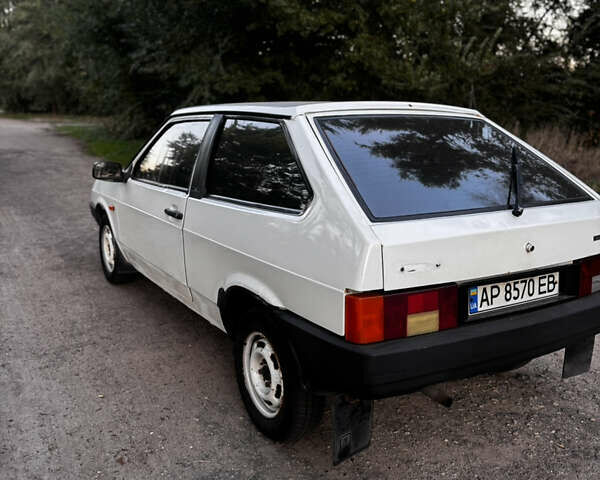 Белый ВАЗ 2108, объемом двигателя 1.5 л и пробегом 31 тыс. км за 1200 $, фото 5 на Automoto.ua