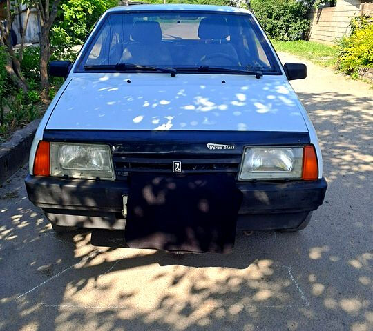 Білий ВАЗ 2108, об'ємом двигуна 1.3 л та пробігом 123 тис. км за 2000 $, фото 1 на Automoto.ua