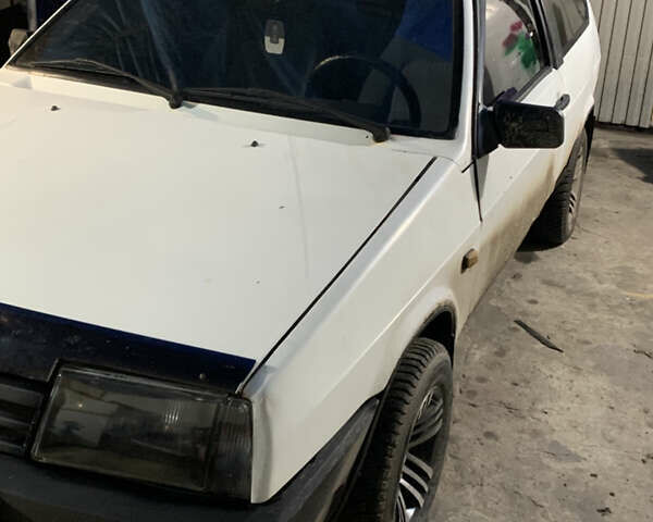 Белый ВАЗ 2108, объемом двигателя 1.5 л и пробегом 100 тыс. км за 799 $, фото 10 на Automoto.ua