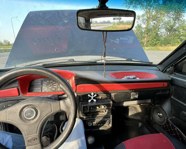 Белый ВАЗ 2108, объемом двигателя 1.5 л и пробегом 220 тыс. км за 600 $, фото 3 на Automoto.ua