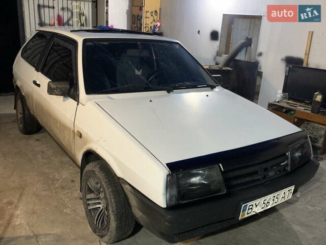 Белый ВАЗ 2108, объемом двигателя 1.5 л и пробегом 100 тыс. км за 799 $, фото 1 на Automoto.ua