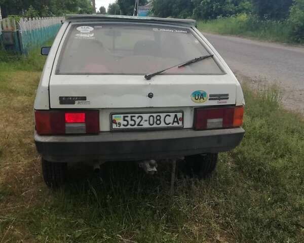 Белый ВАЗ 2108, объемом двигателя 1.3 л и пробегом 50 тыс. км за 1199 $, фото 1 на Automoto.ua