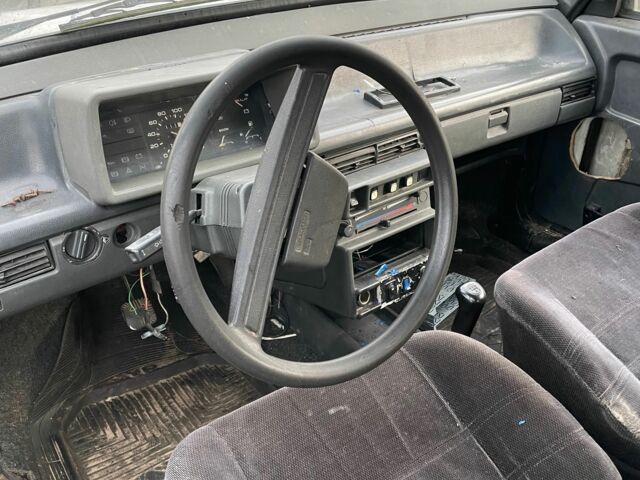 Белый ВАЗ 2108, объемом двигателя 1.1 л и пробегом 80 тыс. км за 237 $, фото 5 на Automoto.ua