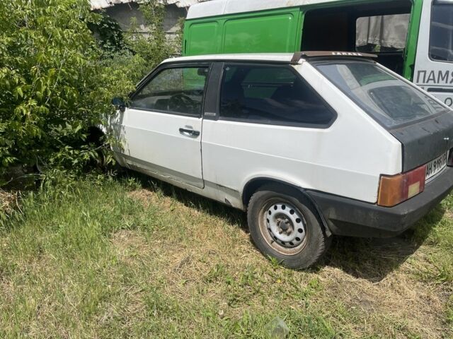 Белый ВАЗ 2108, объемом двигателя 1.5 л и пробегом 100 тыс. км за 30000 $, фото 3 на Automoto.ua