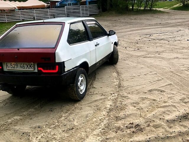 Белый ВАЗ 2108, объемом двигателя 1.6 л и пробегом 200 тыс. км за 840 $, фото 8 на Automoto.ua