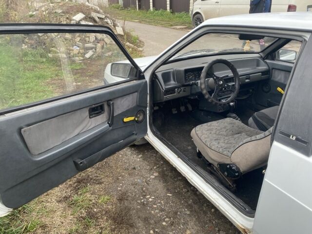 Белый ВАЗ 2108, объемом двигателя 1.5 л и пробегом 3 тыс. км за 700 $, фото 4 на Automoto.ua