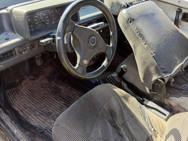 Білий ВАЗ 2108, об'ємом двигуна 1.5 л та пробігом 300 тис. км за 300 $, фото 2 на Automoto.ua