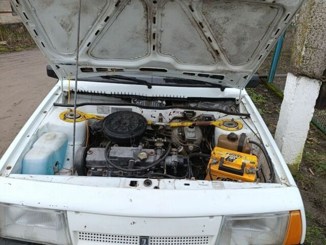 Белый ВАЗ 2108, объемом двигателя 0 л и пробегом 83 тыс. км за 1200 $, фото 2 на Automoto.ua