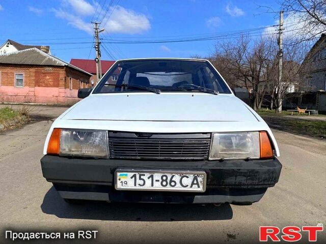 Белый ВАЗ 2108, объемом двигателя 15 л и пробегом 225 тыс. км за 1000 $, фото 7 на Automoto.ua
