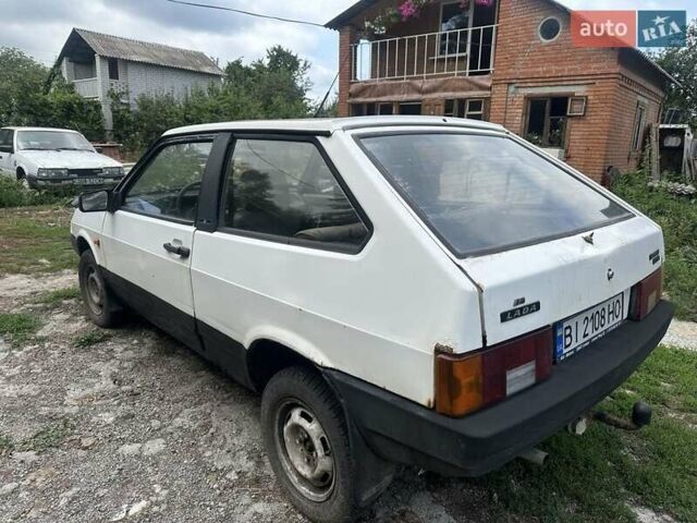 Білий ВАЗ 2108, об'ємом двигуна 1.1 л та пробігом 41 тис. км за 781 $, фото 2 на Automoto.ua