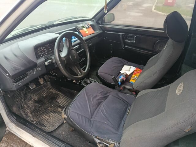 Білий ВАЗ 2108, об'ємом двигуна 1.29 л та пробігом 400 тис. км за 591 $, фото 8 на Automoto.ua