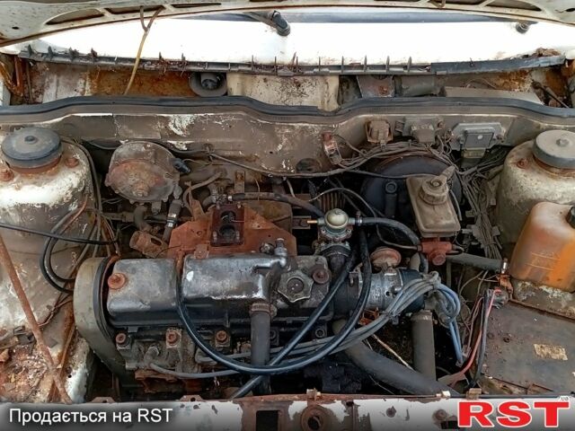 Белый ВАЗ 2108, объемом двигателя 13 л и пробегом 325 тыс. км за 250 $, фото 5 на Automoto.ua