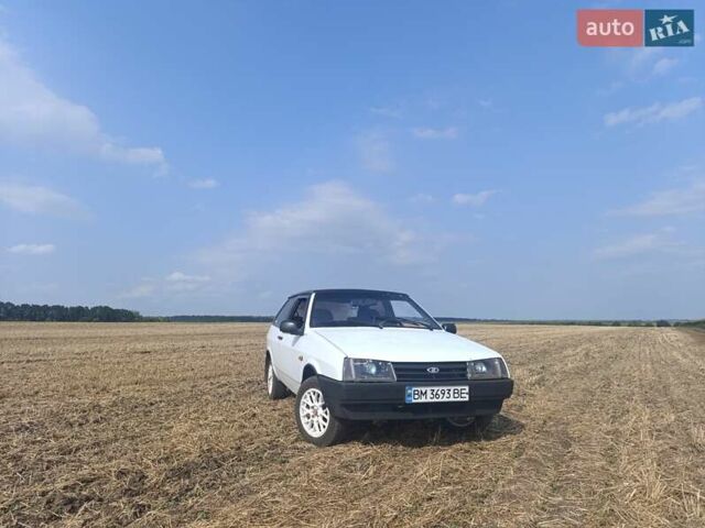 Білий ВАЗ 2108, об'ємом двигуна 1.29 л та пробігом 300 тис. км за 1200 $, фото 3 на Automoto.ua