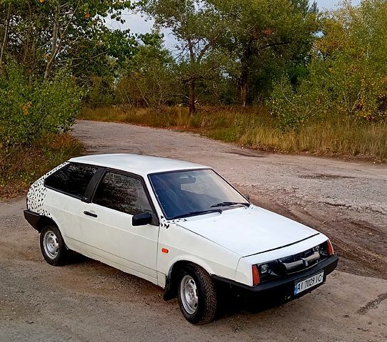 Белый ВАЗ 2108, объемом двигателя 1.3 л и пробегом 96 тыс. км за 845 $, фото 3 на Automoto.ua