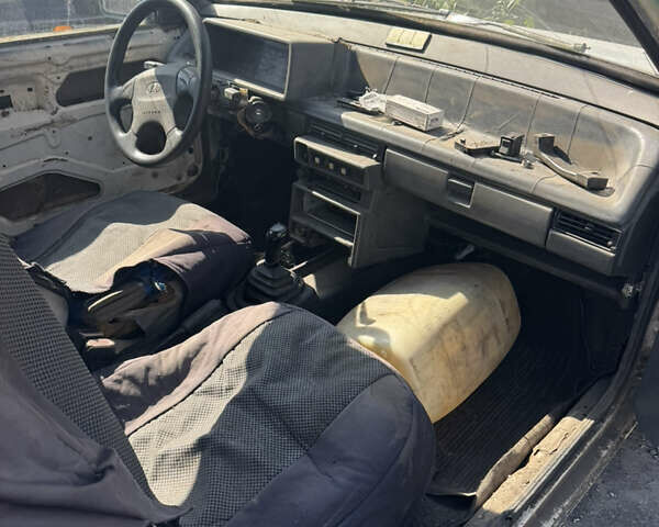 Белый ВАЗ 2108, объемом двигателя 1.5 л и пробегом 200 тыс. км за 400 $, фото 4 на Automoto.ua