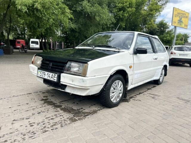 Белый ВАЗ 2108, объемом двигателя 1.5 л и пробегом 200 тыс. км за 721 $, фото 13 на Automoto.ua