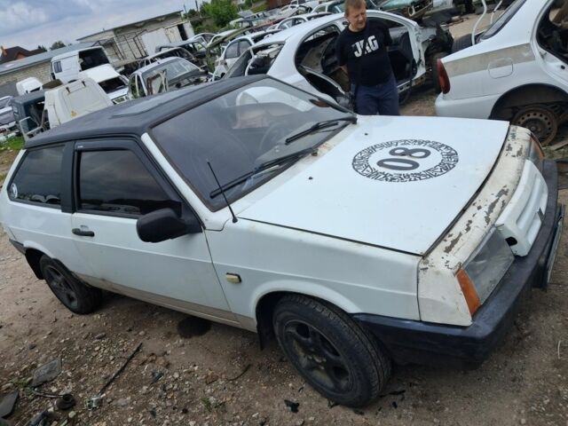 Білий ВАЗ 2108, об'ємом двигуна 1.3 л та пробігом 100 тис. км за 500 $, фото 1 на Automoto.ua