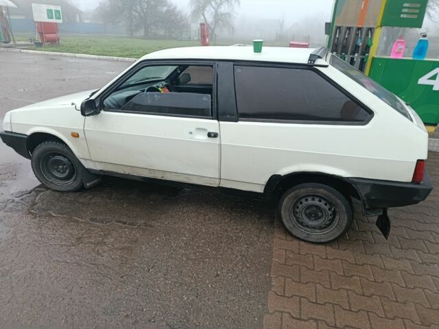 Білий ВАЗ 2108, об'ємом двигуна 1.29 л та пробігом 400 тис. км за 591 $, фото 11 на Automoto.ua