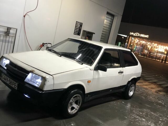 Белый ВАЗ 2108, объемом двигателя 0 л и пробегом 100 тыс. км за 700 $, фото 3 на Automoto.ua