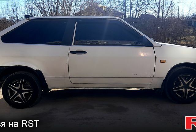 Білий ВАЗ 2108, об'ємом двигуна 1.5 л та пробігом 0 тис. км за 1000 $, фото 2 на Automoto.ua