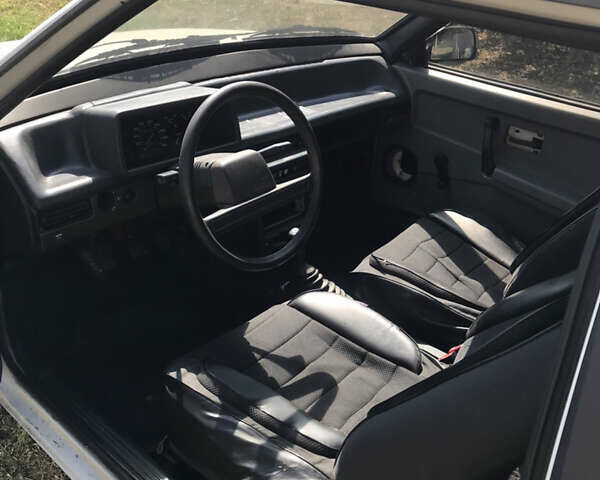 Белый ВАЗ 2108, объемом двигателя 1.5 л и пробегом 100 тыс. км за 1300 $, фото 6 на Automoto.ua