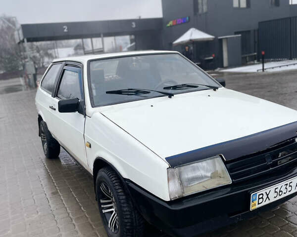 Белый ВАЗ 2108, объемом двигателя 1.3 л и пробегом 35 тыс. км за 700 $, фото 6 на Automoto.ua