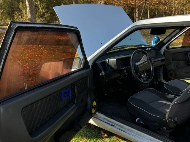 Белый ВАЗ 2108, объемом двигателя 1.5 л и пробегом 150 тыс. км за 1000 $, фото 8 на Automoto.ua