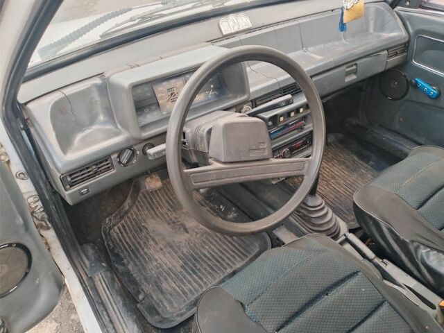 Белый ВАЗ 2108, объемом двигателя 1.3 л и пробегом 1 тыс. км за 650 $, фото 4 на Automoto.ua