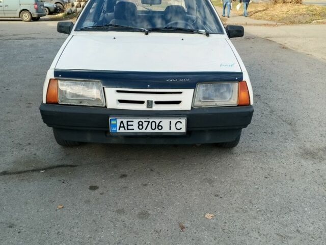 Белый ВАЗ 2108, объемом двигателя 0 л и пробегом 111 тыс. км за 882 $, фото 4 на Automoto.ua