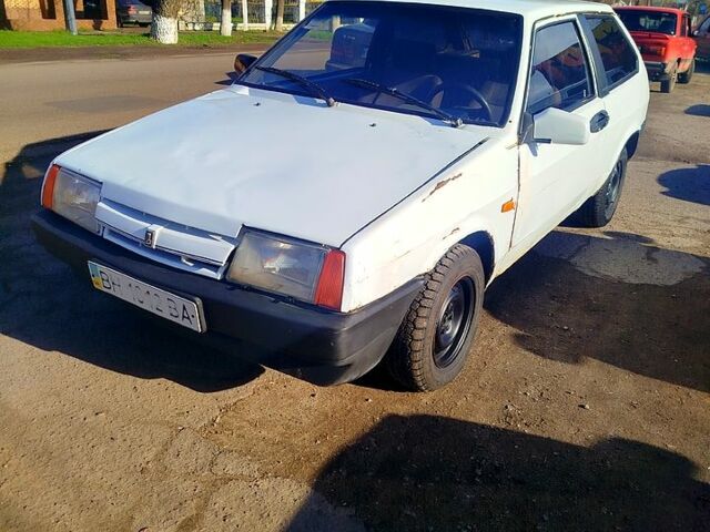 Белый ВАЗ 2108, объемом двигателя 1.5 л и пробегом 0 тыс. км за 600 $, фото 3 на Automoto.ua