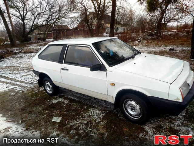 Белый ВАЗ 2108, объемом двигателя 1.5 л и пробегом 152 тыс. км за 830 $, фото 7 на Automoto.ua