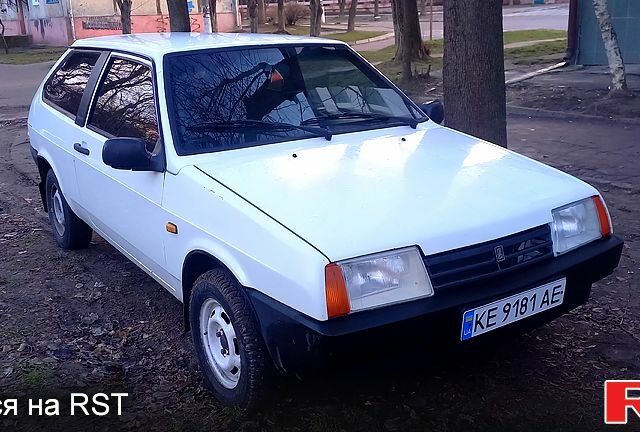 Белый ВАЗ 2108, объемом двигателя 1.5 л и пробегом 1 тыс. км за 1650 $, фото 6 на Automoto.ua