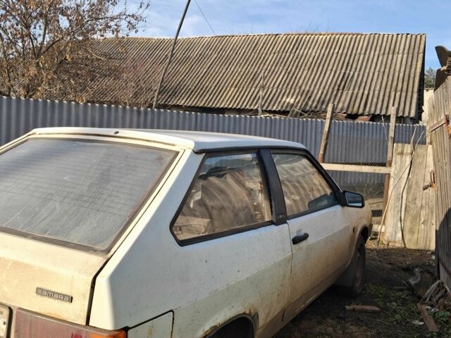 Белый ВАЗ 2108, объемом двигателя 1.5 л и пробегом 200 тыс. км за 550 $, фото 4 на Automoto.ua