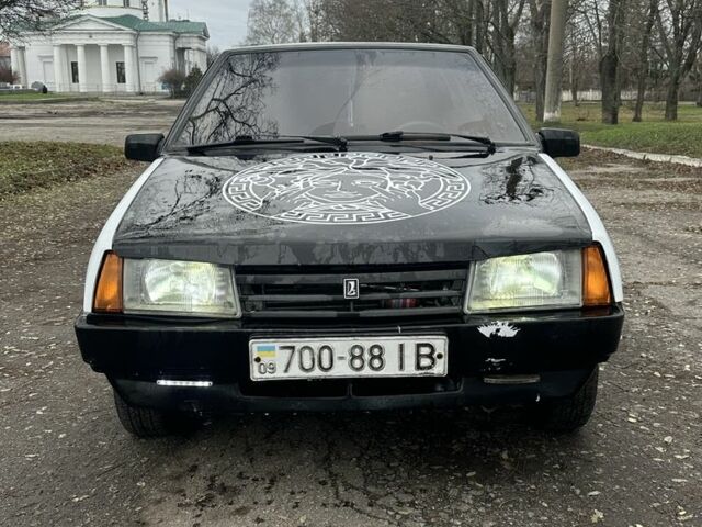 Белый ВАЗ 2108, объемом двигателя 1.3 л и пробегом 57 тыс. км за 980 $, фото 2 на Automoto.ua