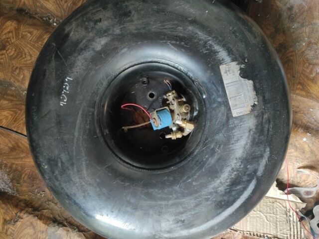 Белый ВАЗ 2108, объемом двигателя 1 л и пробегом 200 тыс. км за 310 $, фото 7 на Automoto.ua