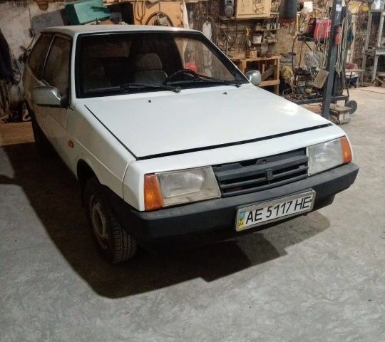 ВАЗ 2108 1994 в Новом Буге на Automoto.ua Белый ВАЗ 2108, объемом двигателя 1.1 л и пробегом 555 тыс. км за 1000 $, фото 1 на Automoto.ua