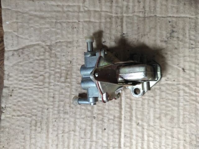 Белый ВАЗ 2108, объемом двигателя 1 л и пробегом 200 тыс. км за 310 $, фото 3 на Automoto.ua