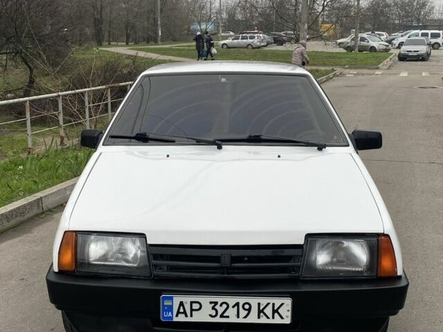 Белый ВАЗ 2108, объемом двигателя 1.3 л и пробегом 178 тыс. км за 950 $, фото 5 на Automoto.ua