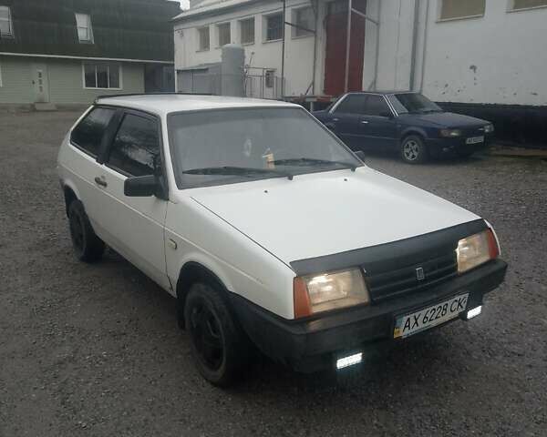 ВАЗ 2108 1995 у Вінниці на Automoto.ua Білий ВАЗ 2108, об'ємом двигуна 1.1 л та пробігом 30 тис. км за 750 $, фото 1 на Automoto.ua
