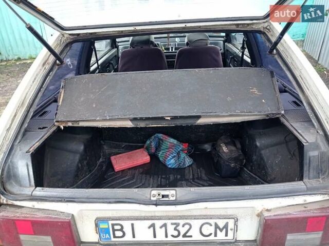 Белый ВАЗ 2108, объемом двигателя 0 л и пробегом 180 тыс. км за 1100 $, фото 7 на Automoto.ua
