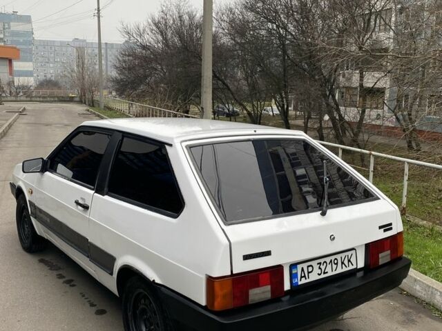 Белый ВАЗ 2108, объемом двигателя 1.3 л и пробегом 178 тыс. км за 950 $, фото 3 на Automoto.ua