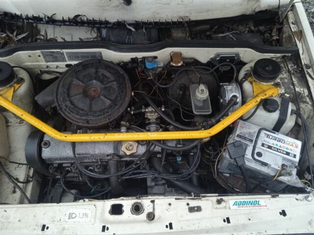 Белый ВАЗ 2108, объемом двигателя 1.3 л и пробегом 1000 тыс. км за 947 $, фото 6 на Automoto.ua