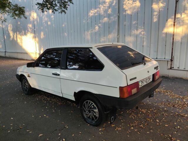 ВАЗ 2108 1996 в Измаиле на Automoto.ua Белый ВАЗ 2108, объемом двигателя 1.5 л и пробегом 220 тыс. км за 1200 $, фото 3 на Automoto.ua