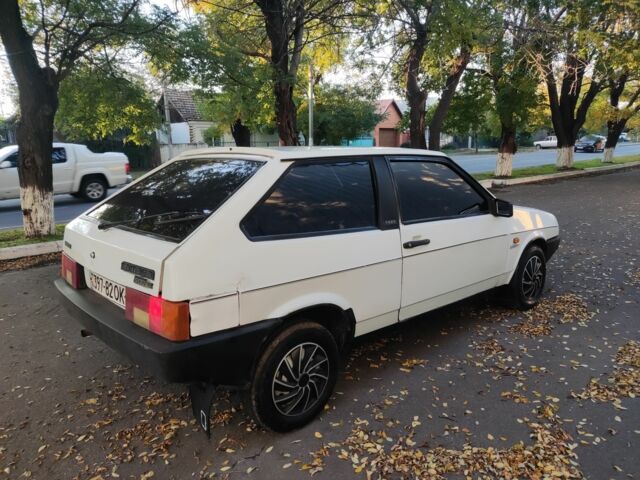 ВАЗ 2108 1996 в Измаиле на Automoto.ua Белый ВАЗ 2108, объемом двигателя 1.5 л и пробегом 220 тыс. км за 1200 $, фото 2 на Automoto.ua